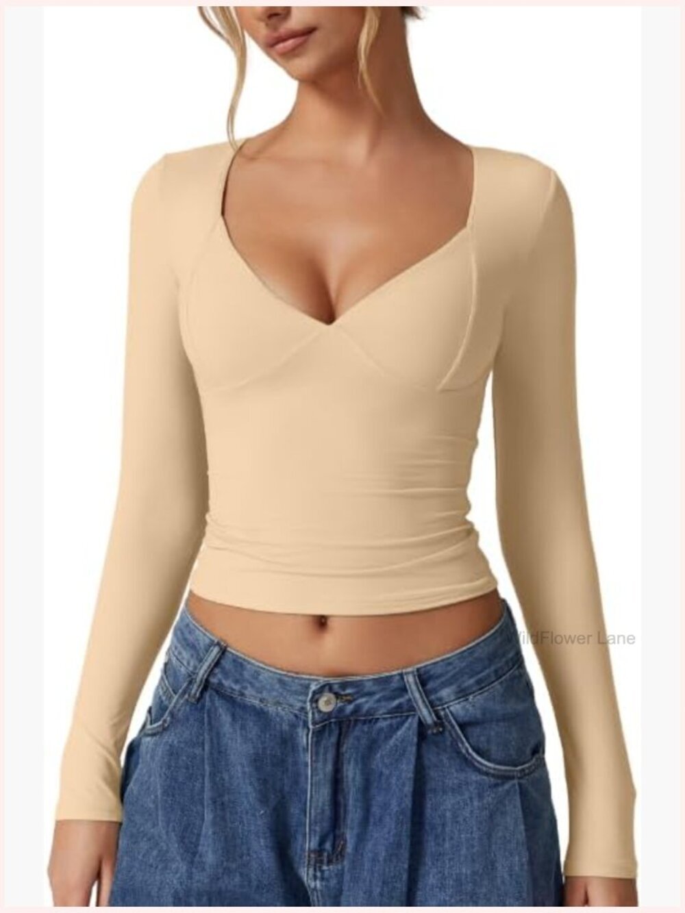 Women's Double Lined Seamed Cup V Neck Crop Top Long Sleeve Going Out